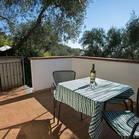 Le Raganelle Vakantieboerderij Oneglia