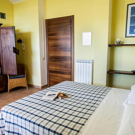 Farm stay Le Raganelle *